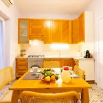 Sorrento's House Apartmán