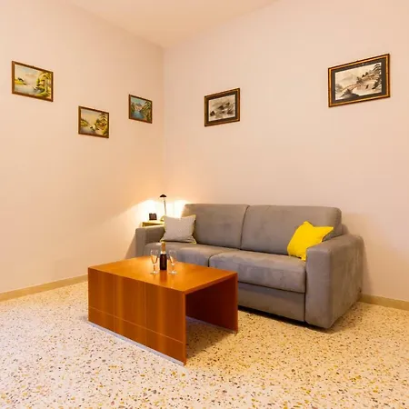 Sorrento's House Apartmán